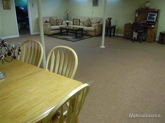 321 Union Drive Rochester, MI 48307 - Photo 26 of 30 31145270-25.JPG