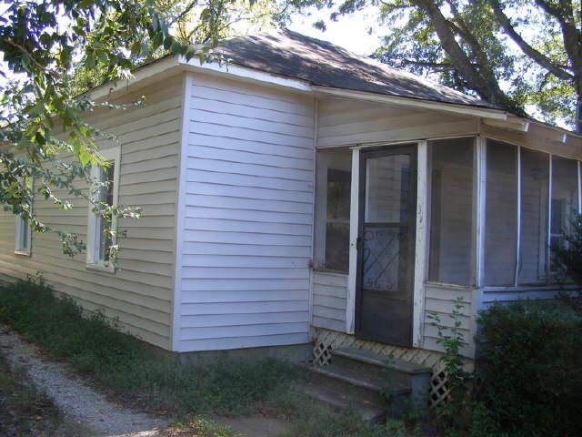 188 Spring Street Clarkesville, GA 30523 - Photo 1 of 1 Gallery Image 1