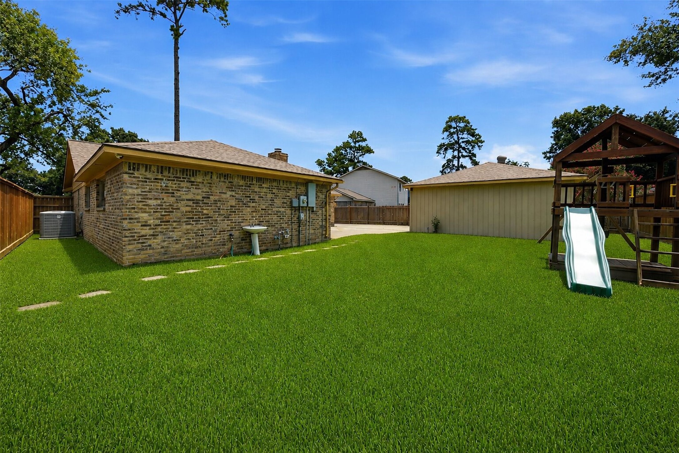 24015 Spring Mill Lane Spring, TX 77373 - Photo 38 of 49