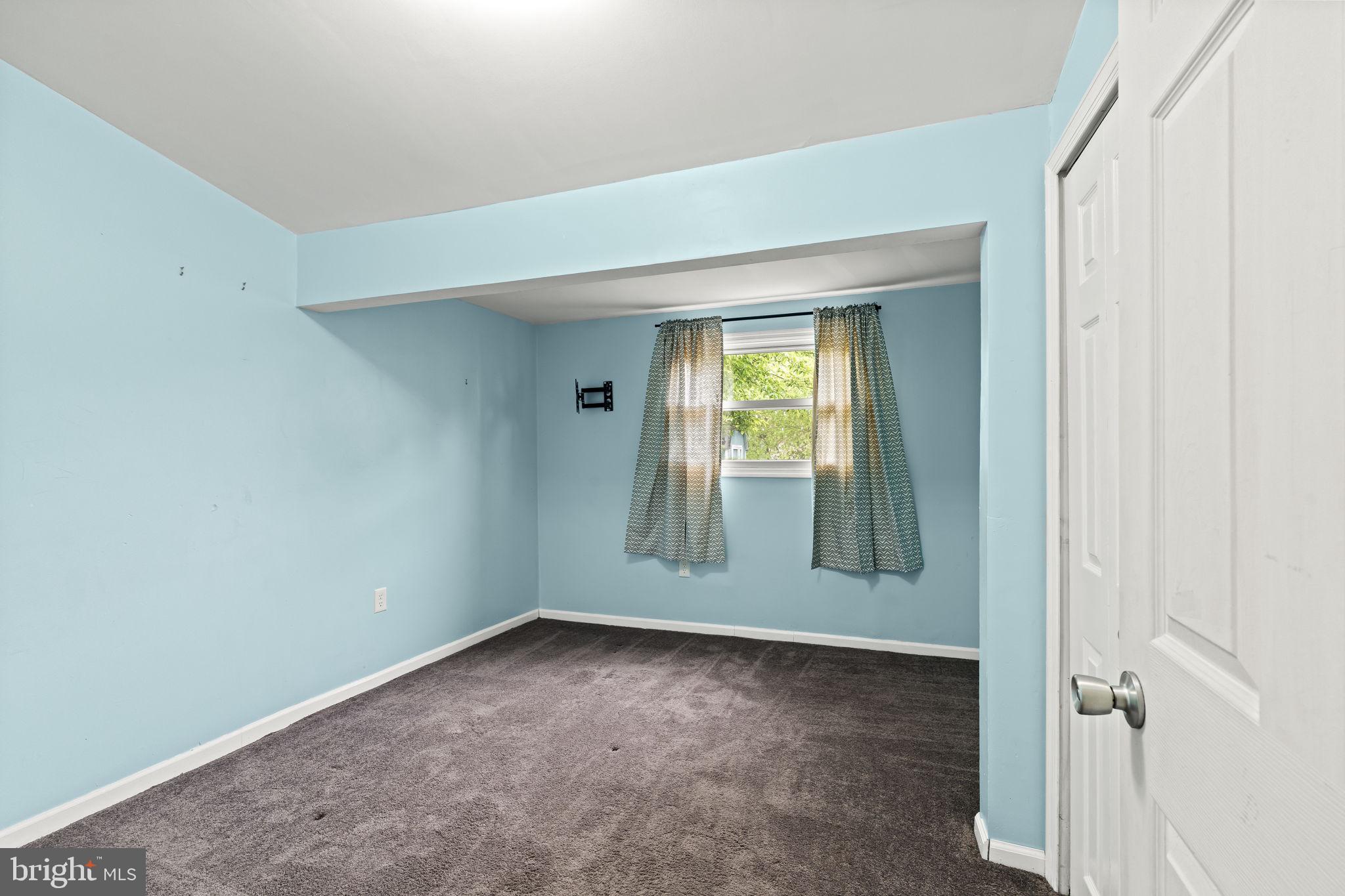 520 South Maple Avenue Maple Shade, NJ 08052 - Photo 15 of 24 Bedroom 3
