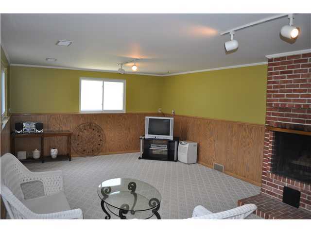 1435 Kingsgate Road Columbus, OH 43221 - Photo 3 of 10