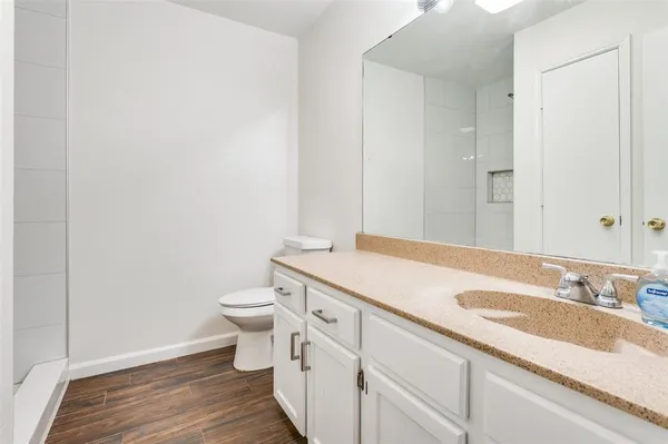 $1,900 | 232 South Pipeline Road West, Unit 234, Euless, TX 76040