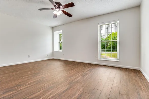 $1,900 | 232 South Pipeline Road West, Unit 234, Euless, TX 76040