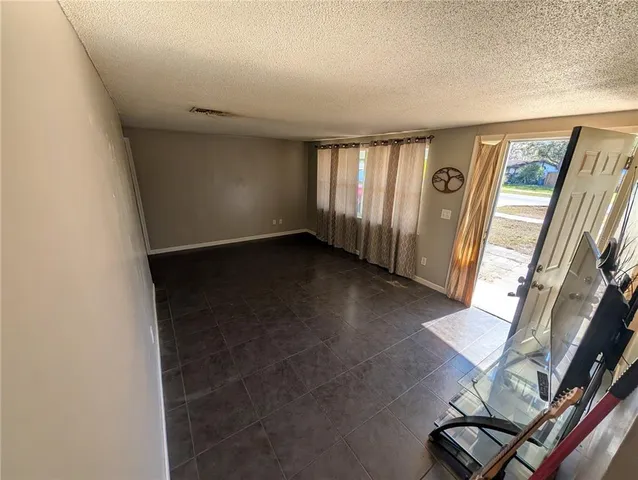 $260,000 | 57 East 2nd Street, Chuluota, FL 32766