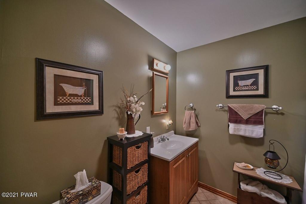 56 Daniels Road Lake Ariel, PA 18436 - Photo 11 of 51