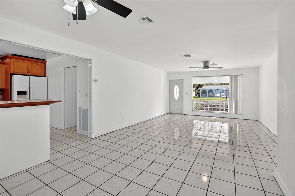 4631 Southwest 54th Terrace Davie, FL 33314 - Photo 11 of 42 a view of an empty room and window