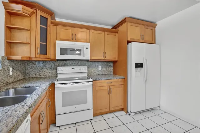 $444,000 | 4631 Southwest 54th Terrace, Davie, FL 33314