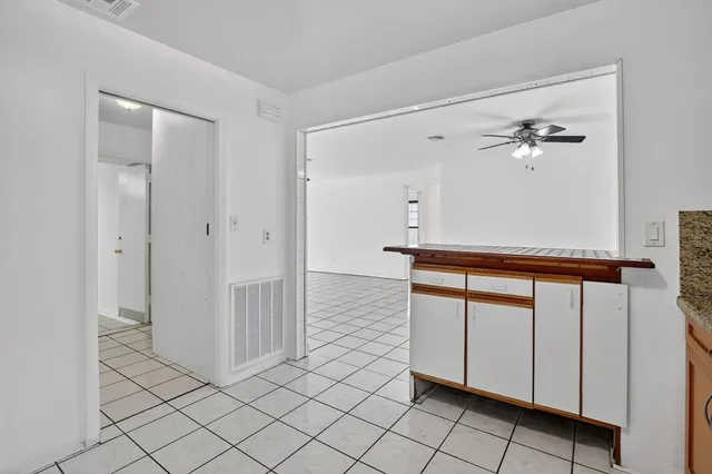 $444,000 | 4631 Southwest 54th Terrace, Davie, FL 33314