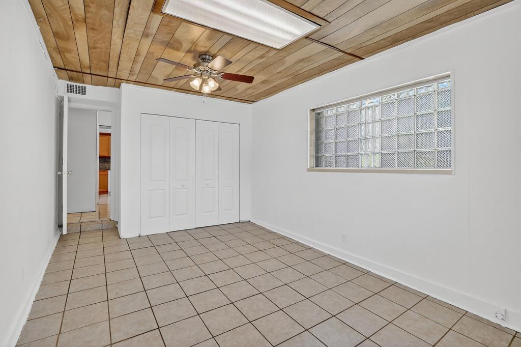 4631 Southwest 54th Terrace Davie, FL 33314 - Photo 20 of 42 a view of an empty room