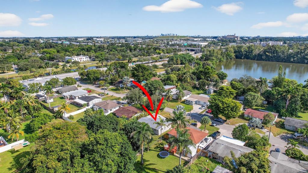 4631 Southwest 54th Terrace Davie, FL 33314 - Photo 38 of 42 a view of a city