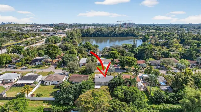 $444,000 | 4631 Southwest 54th Terrace, Davie, FL 33314