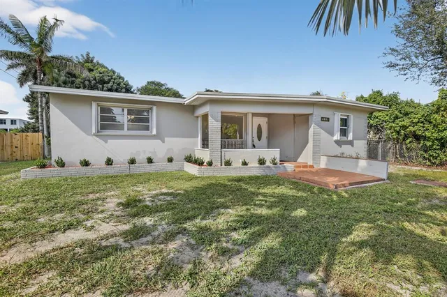 $444,000 | 4631 Southwest 54th Terrace, Davie, FL 33314