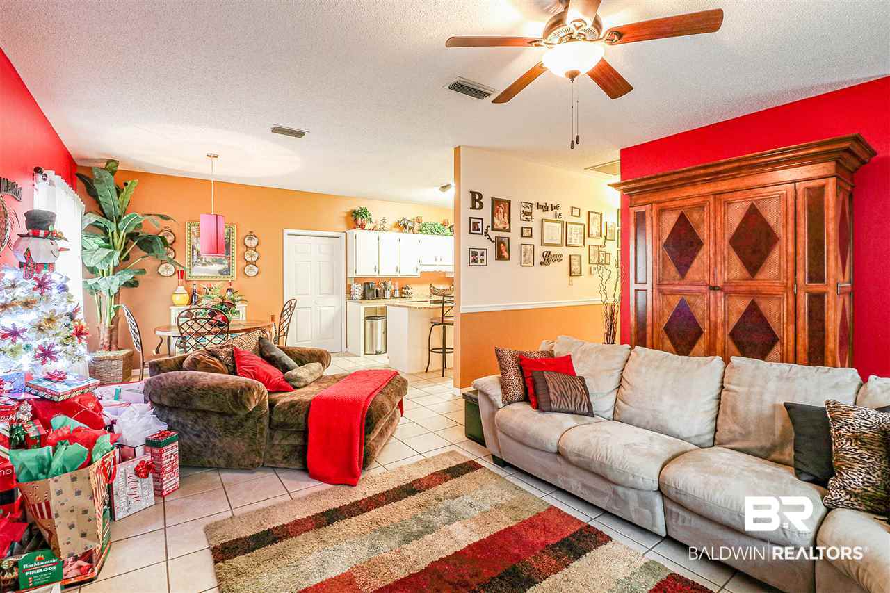 100 Dunbar Loop Daphne, AL 36526 - Photo 3 of 17 Living Room