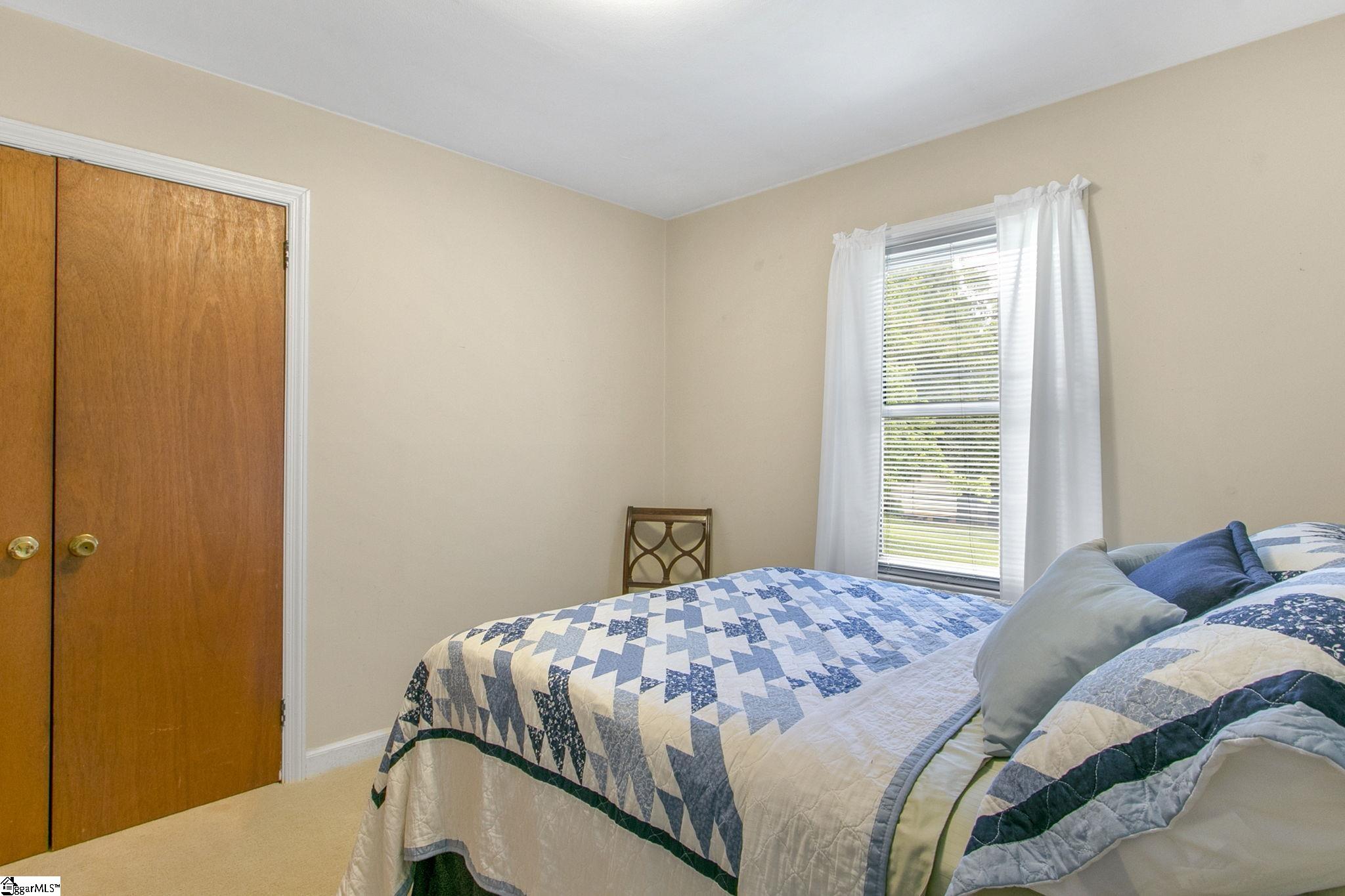 908 Fox Squirrel Ridge Road Pickens, SC 29671 - Photo 16 of 36