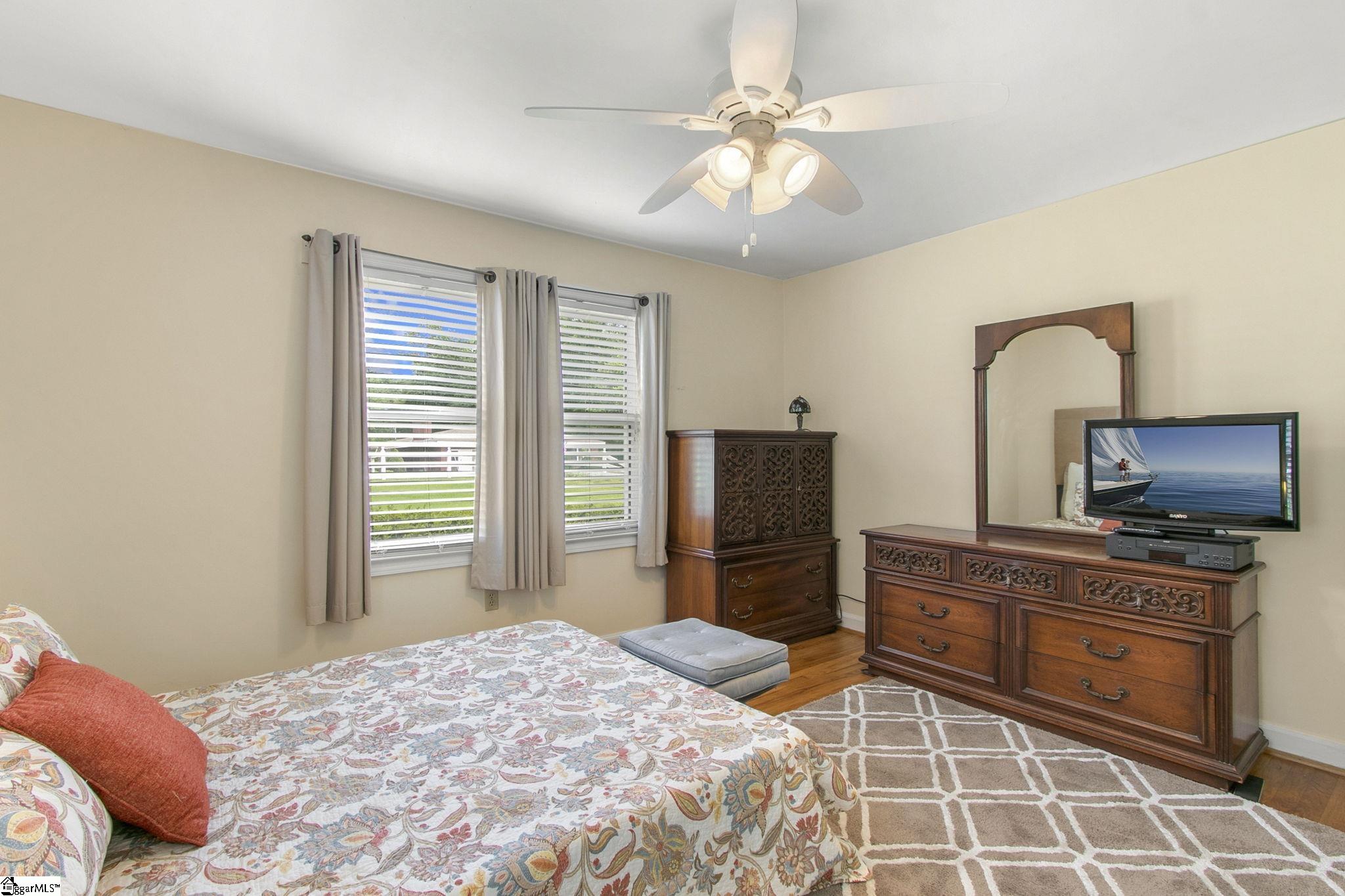 908 Fox Squirrel Ridge Road Pickens, SC 29671 - Photo 23 of 36