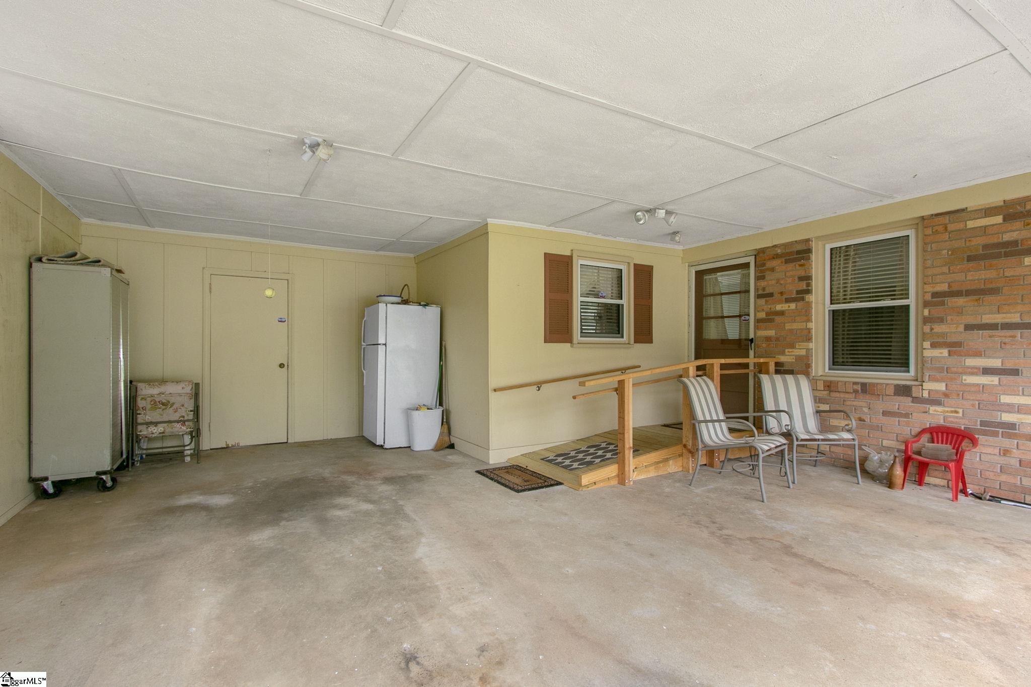 908 Fox Squirrel Ridge Road Pickens, SC 29671 - Photo 25 of 36
