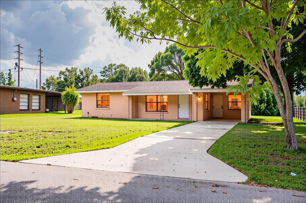 113 Pinehurst Road Sebring, FL 33870 - Photo 1 of 1 Gallery Image 1
