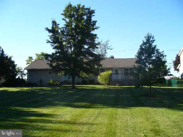 1361 Roush Road Hummelstown, PA 17036 - Photo 3 of 11 Gallery Image 3
