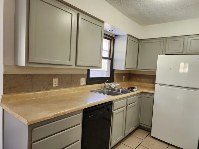 $2,550 | 4550 Mccann Road, Madison, WI 53714