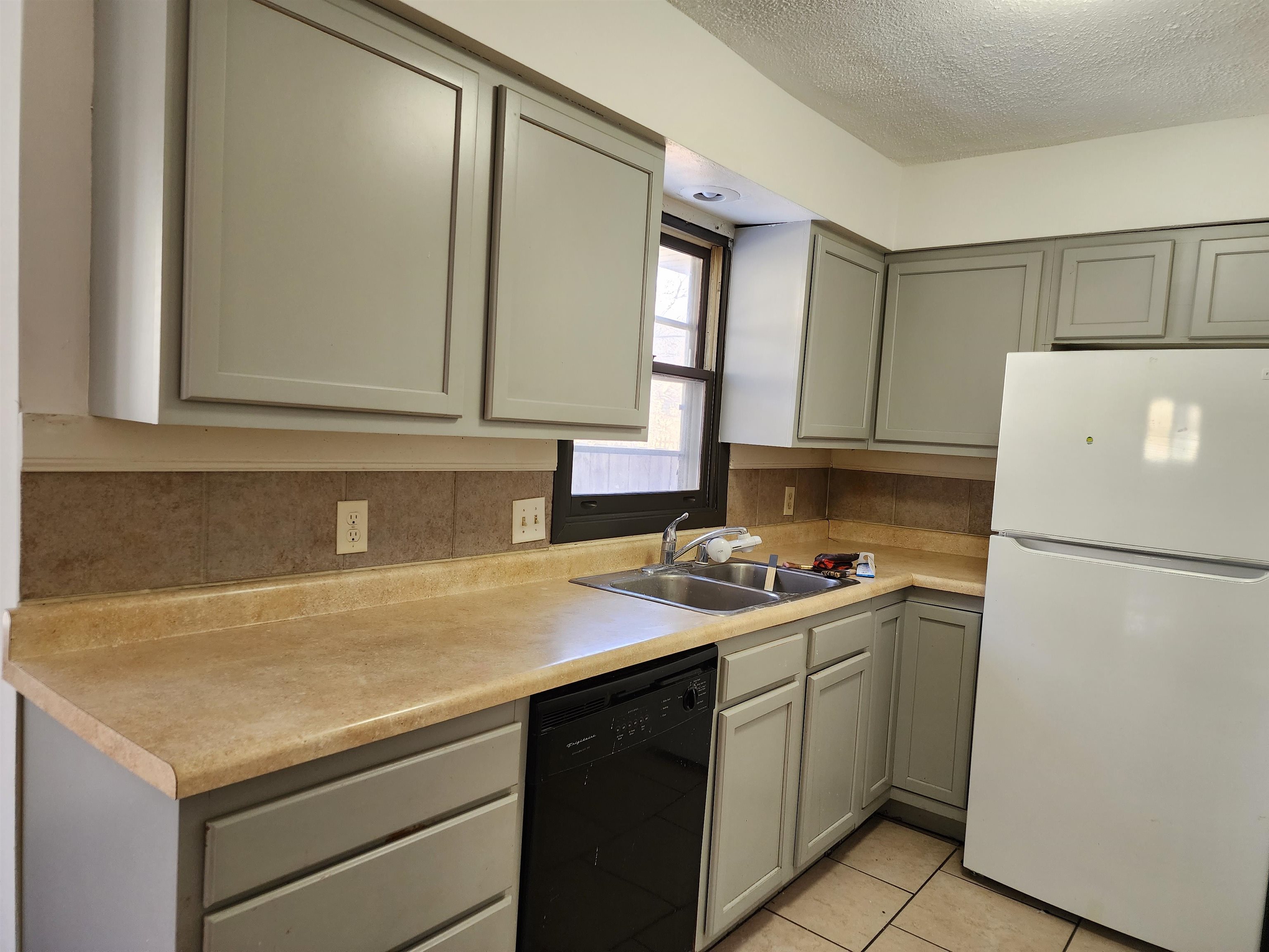 4550 Mccann Road Madison, WI 53714 - Photo 14 of 36