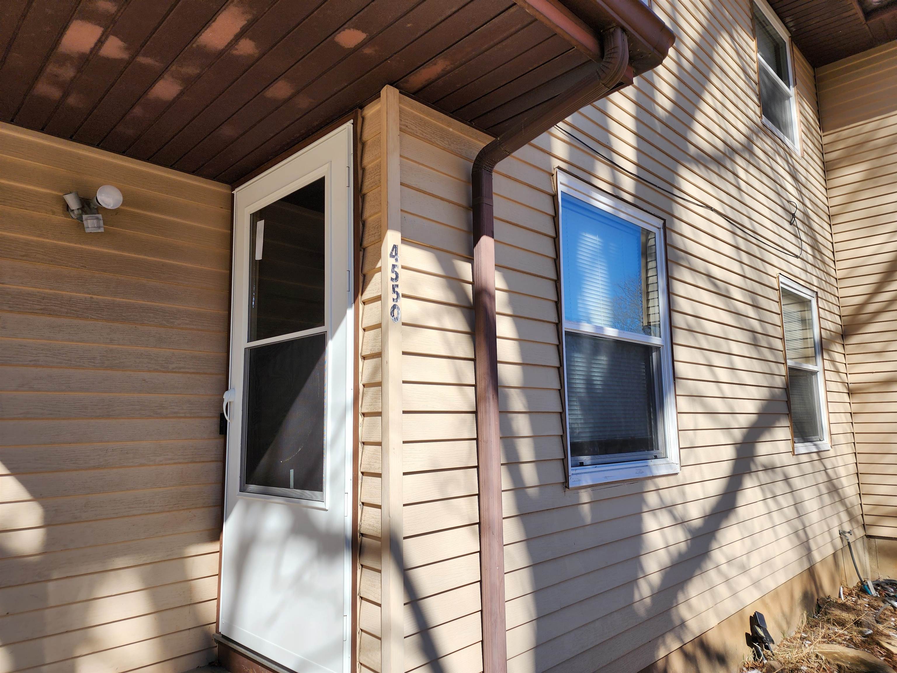 4550 Mccann Road Madison, WI 53714 - Photo 6 of 36