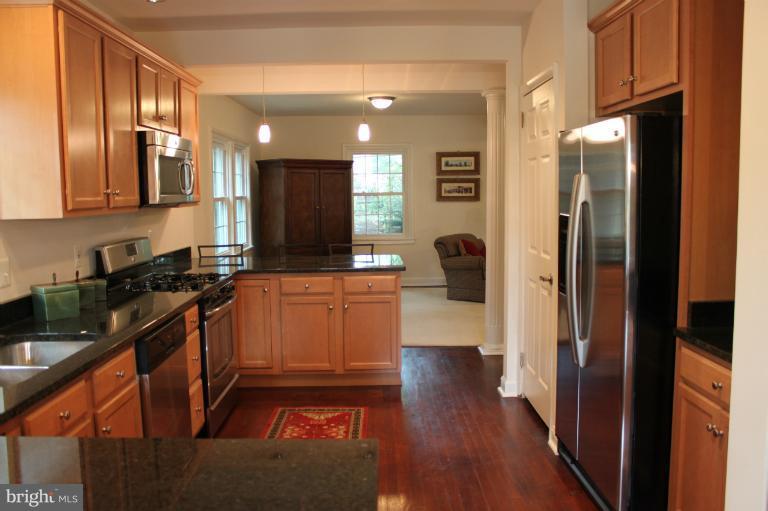 8611 Cedar Street Silver Spring, MD 20910 - Photo 9 of 28 Kitchen