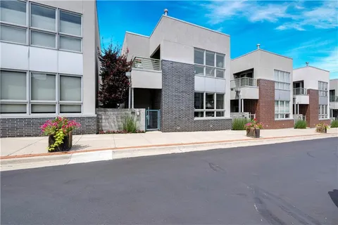 $775,000 | 514 Oak Street, Kansas City, MO 64106
