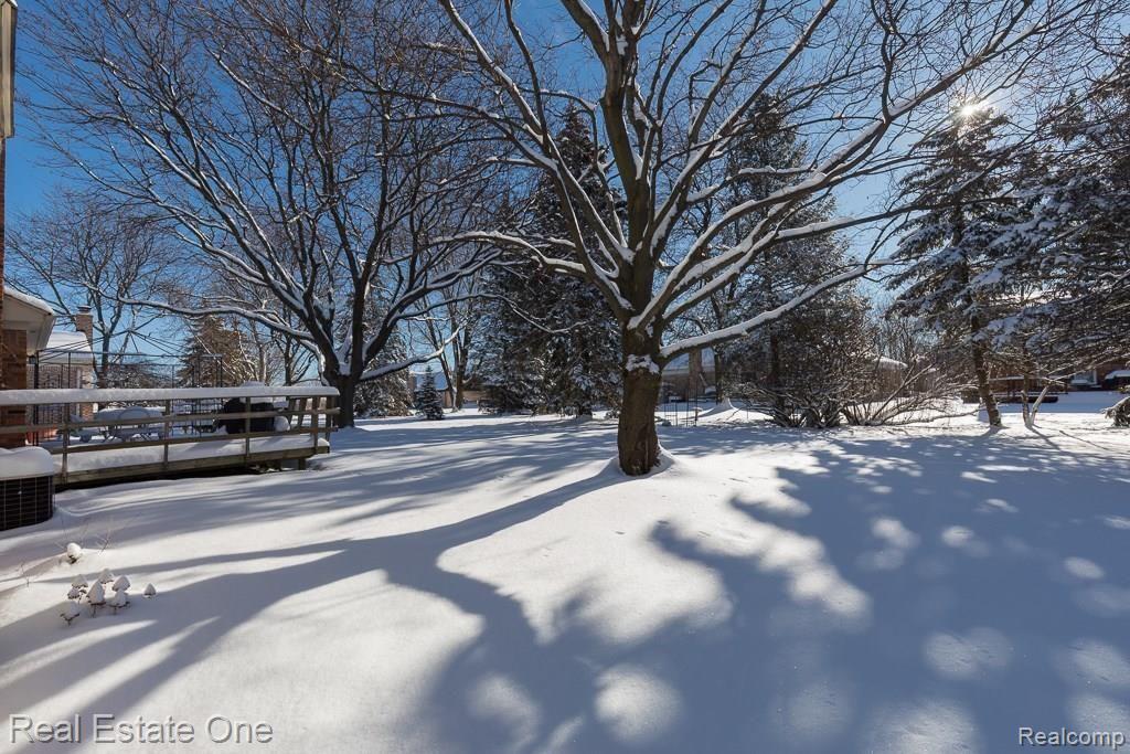 464 Timberline Drive Rochester Hills, MI 48309 - Photo 16 of 21