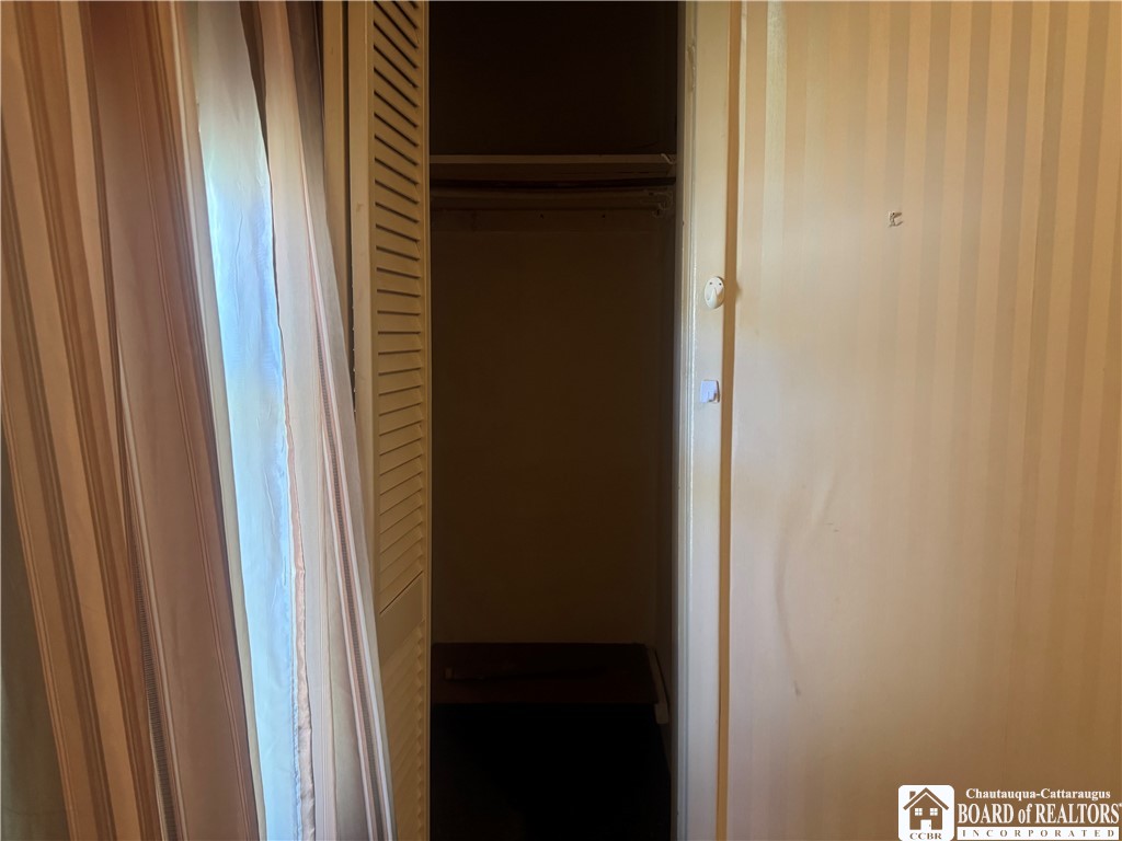 214 Robin Street Dunkirk, NY 14048 - Photo 17 of 25