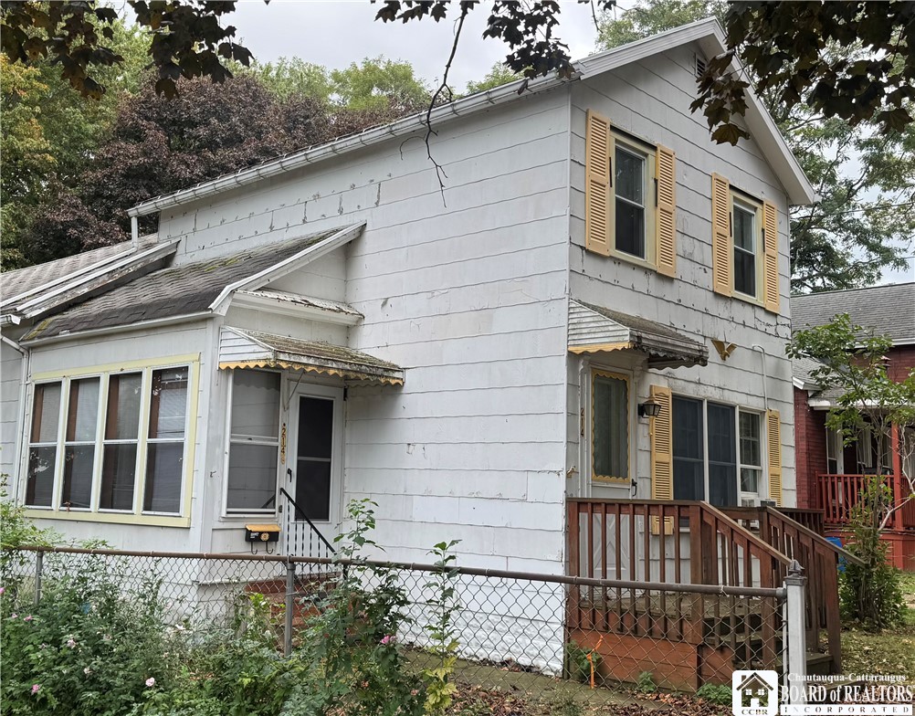 214 Robin Street Dunkirk, NY 14048 - Photo 3 of 25