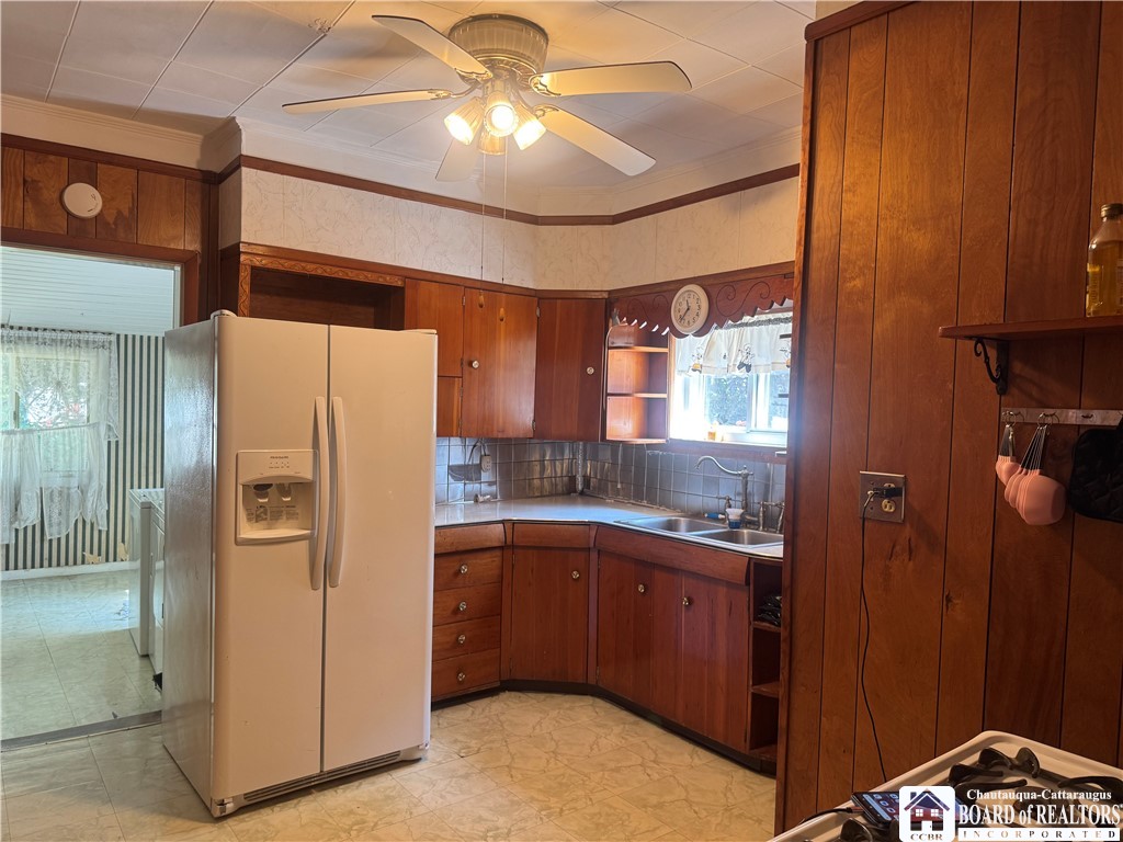 214 Robin Street Dunkirk, NY 14048 - Photo 10 of 25