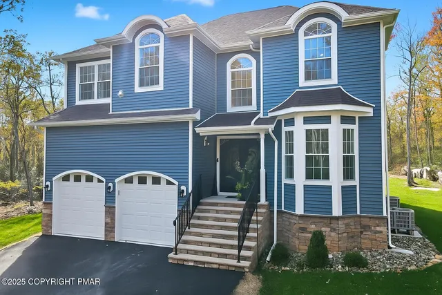 $1,100,000 | 109 Forest Lake Drive, Jim Thorpe, PA 18229