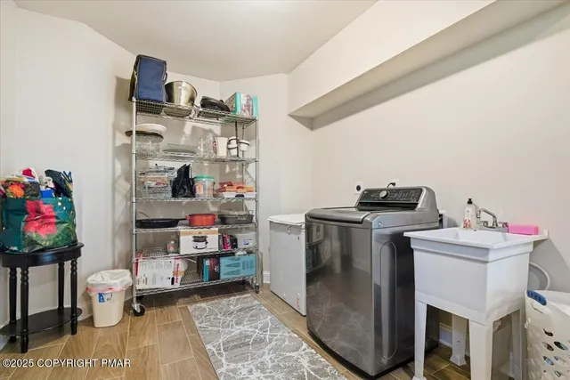 $1,100,000 | 109 Forest Lake Drive, Jim Thorpe, PA 18229