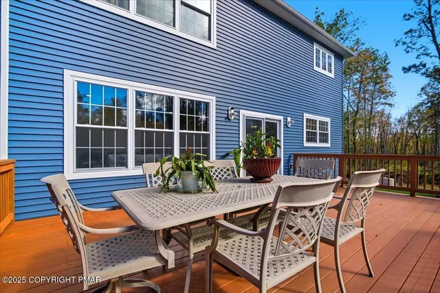 $1,100,000 | 109 Forest Lake Drive, Jim Thorpe, PA 18229