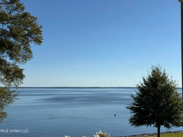 $1,995,000 | 136 Old Trace Road, Madison, MS 39110