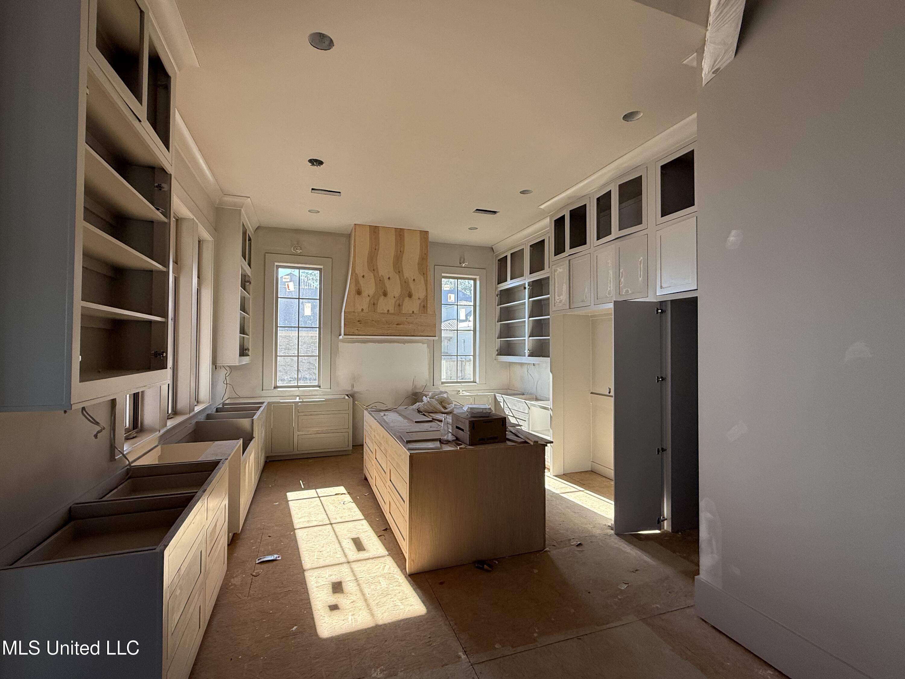 136 Old Trace Road Madison, MS 39110 - Photo 3 of 26 IMG_1612