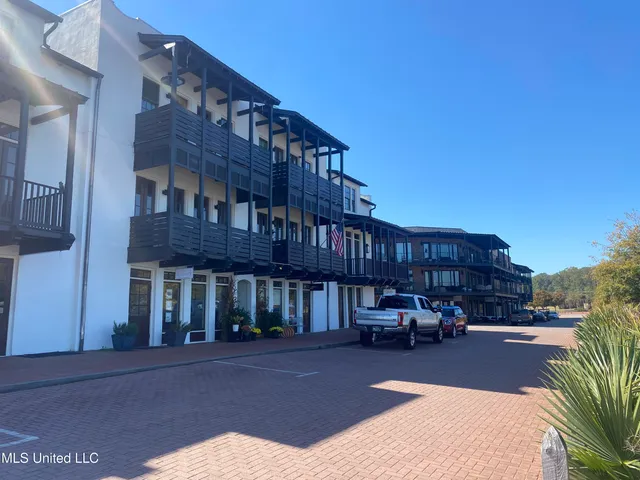 $1,995,000 | 136 Old Trace Road, Madison, MS 39110