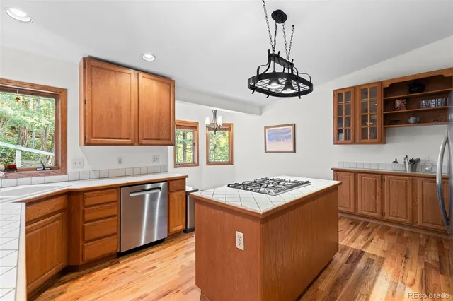 $855,000 | 27882 Bonanza Drive, Evergreen, CO 80439