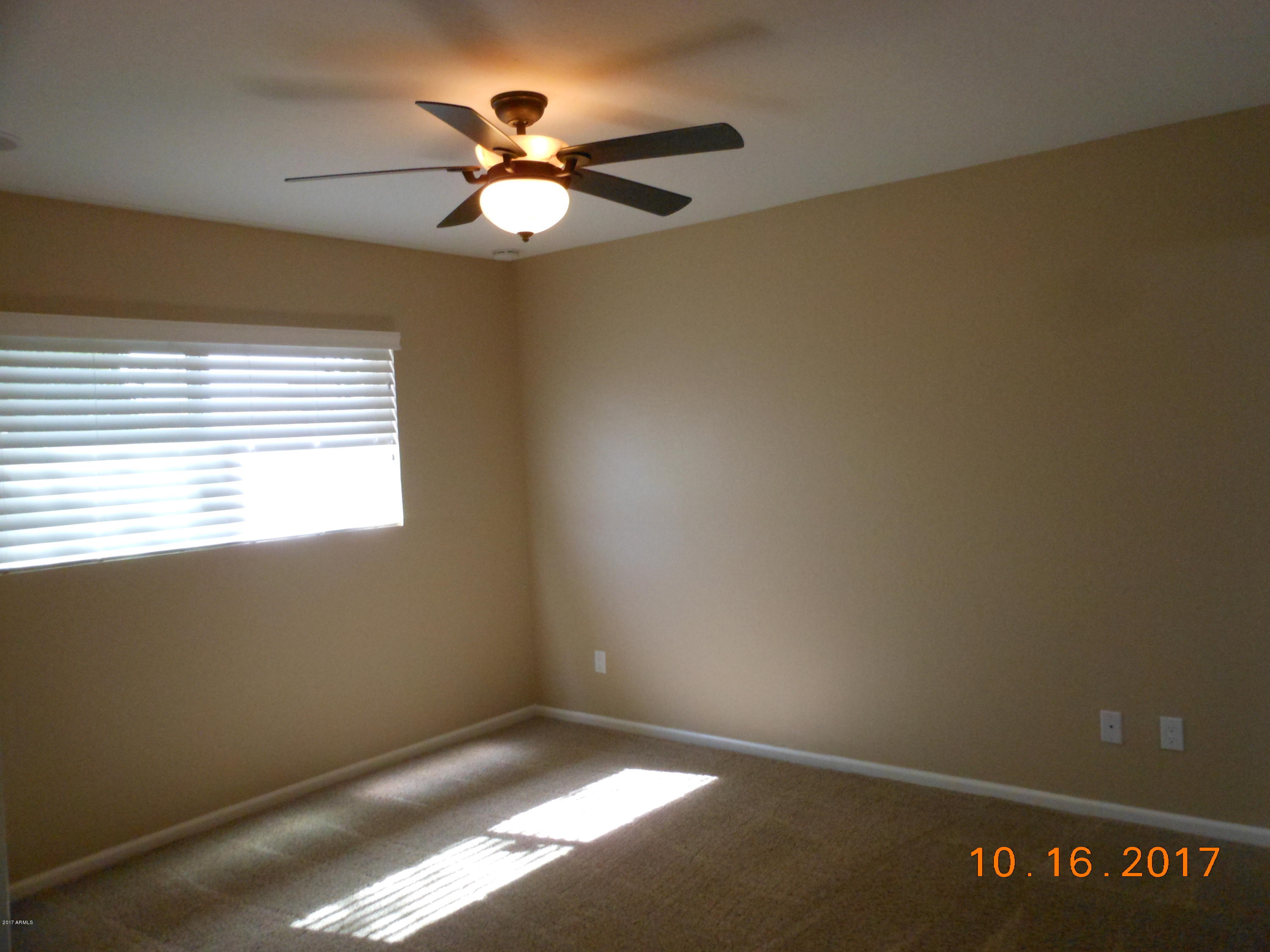 3045 West Hearn Road Phoenix, AZ 85053 - Photo 19 of 31 Master Bedroom