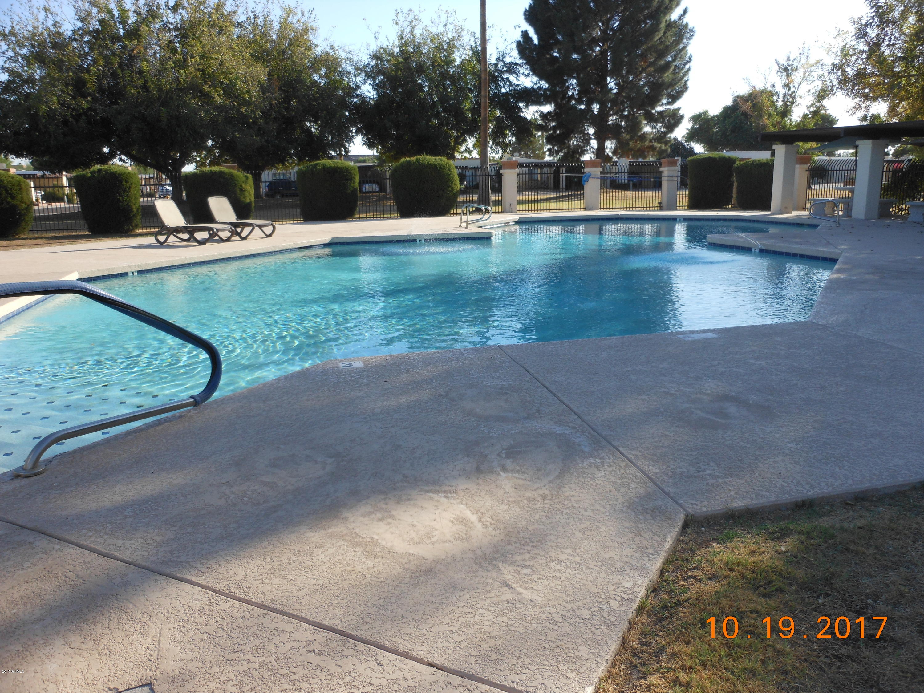 3045 West Hearn Road Phoenix, AZ 85053 - Photo 31 of 31 Community Pool