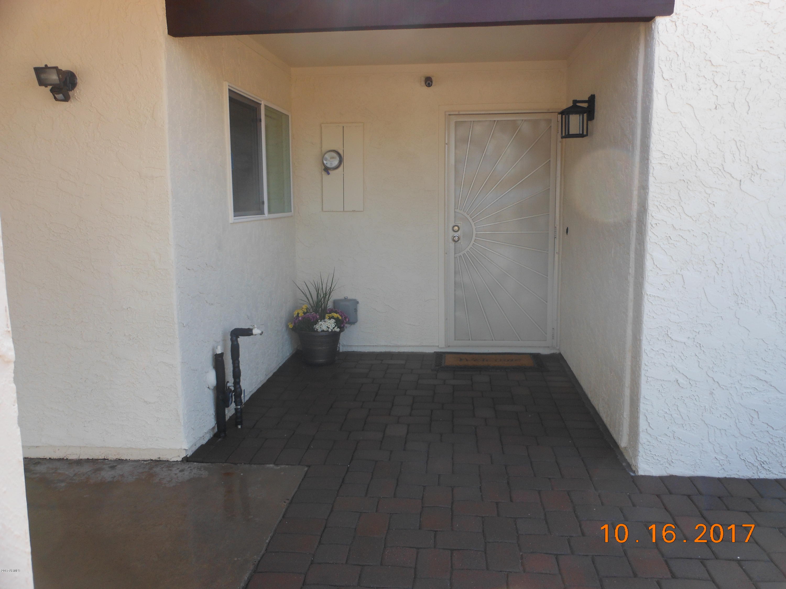 3045 West Hearn Road Phoenix, AZ 85053 - Photo 4 of 31 Paved Entry