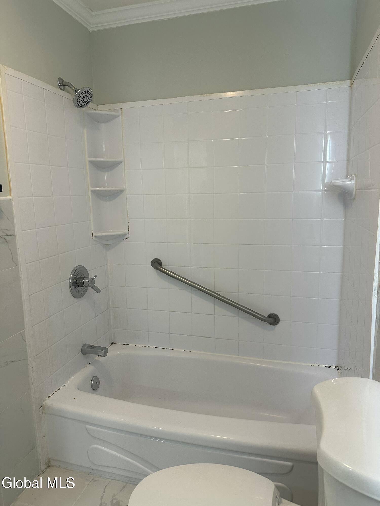 740 Hamilton Street Schenectady, NY 12307 - Photo 24 of 40 IMG_7368