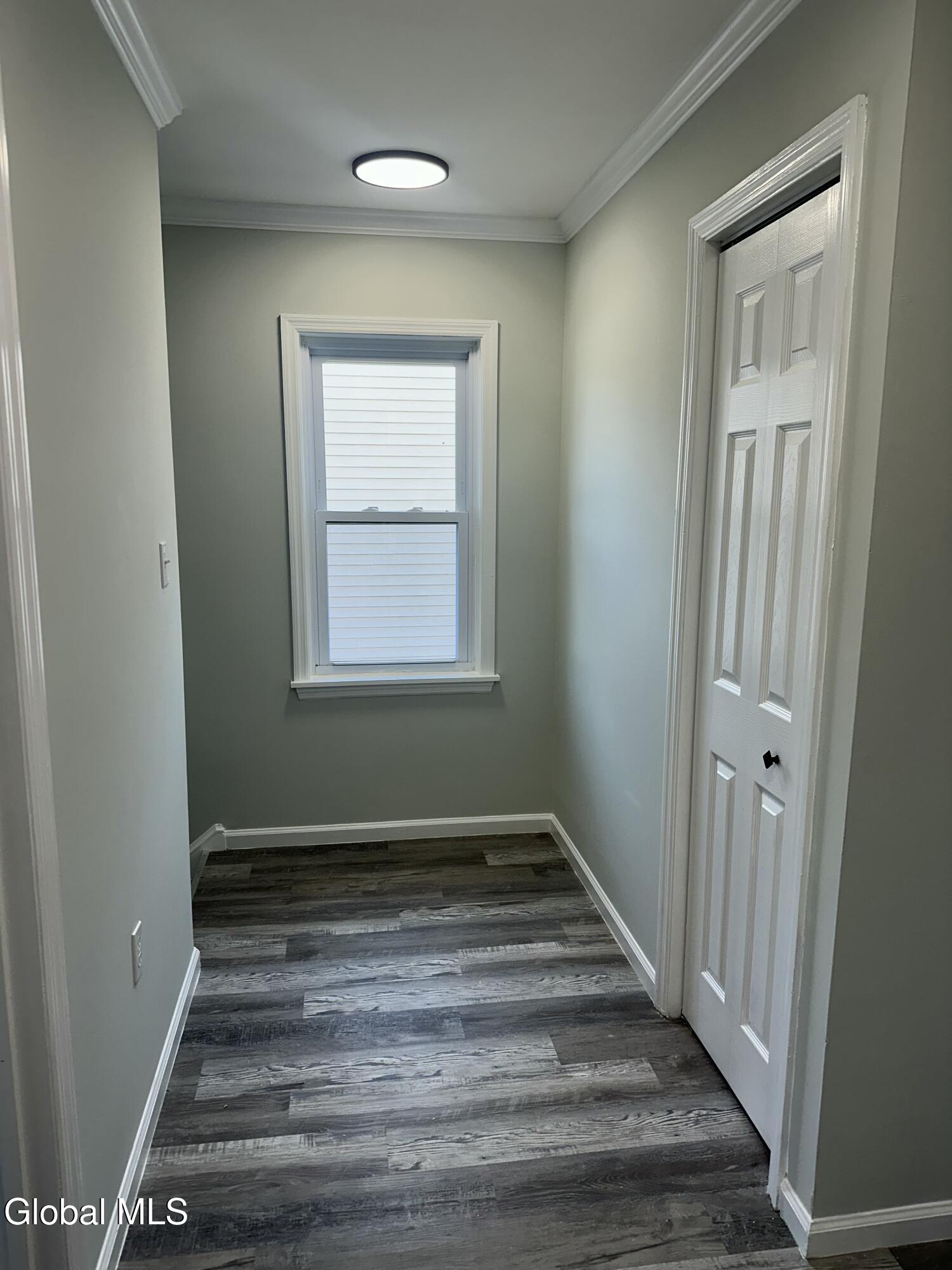 740 Hamilton Street Schenectady, NY 12307 - Photo 27 of 40 IMG_7371