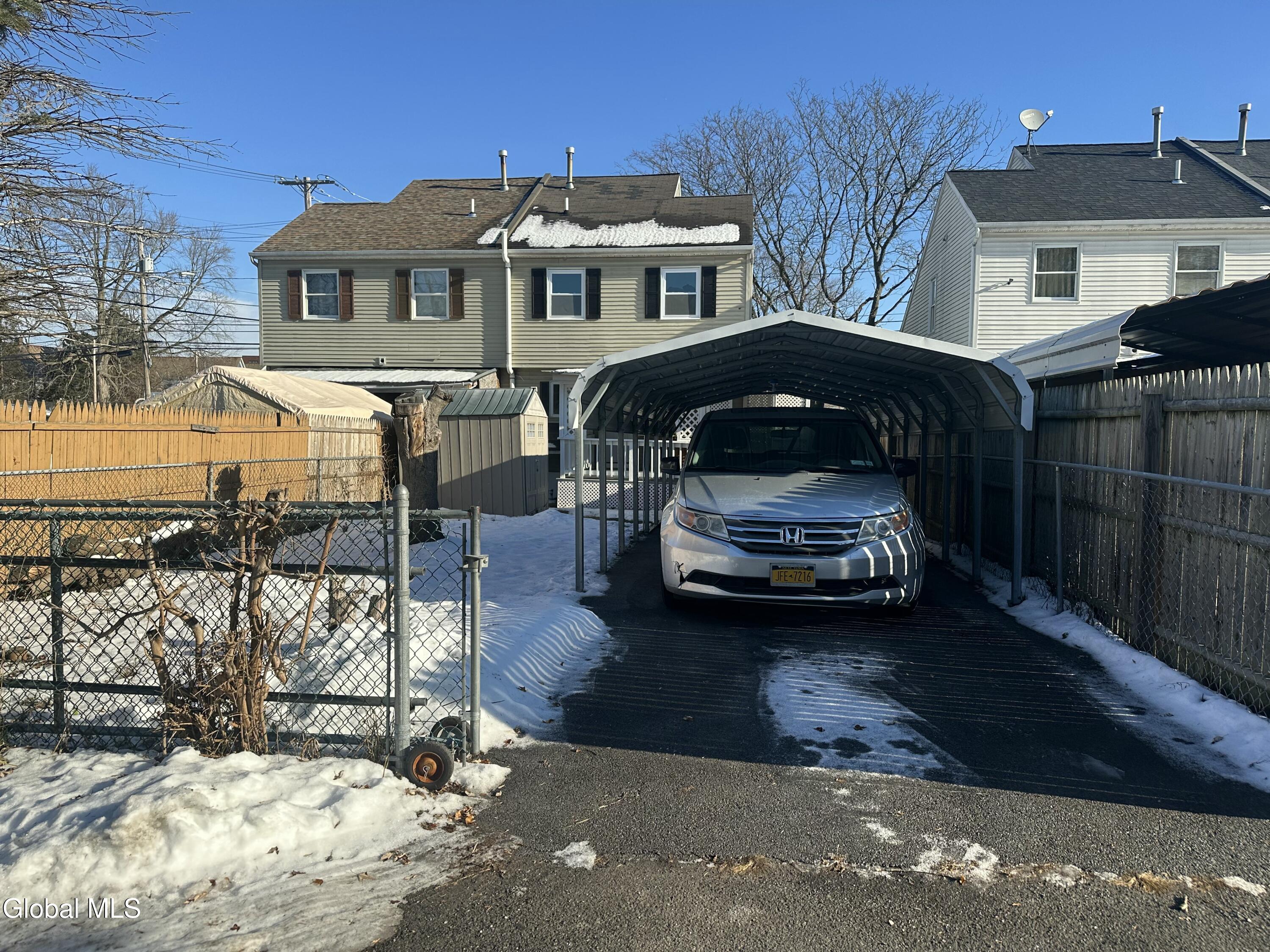 740 Hamilton Street Schenectady, NY 12307 - Photo 34 of 40 IMG_7379