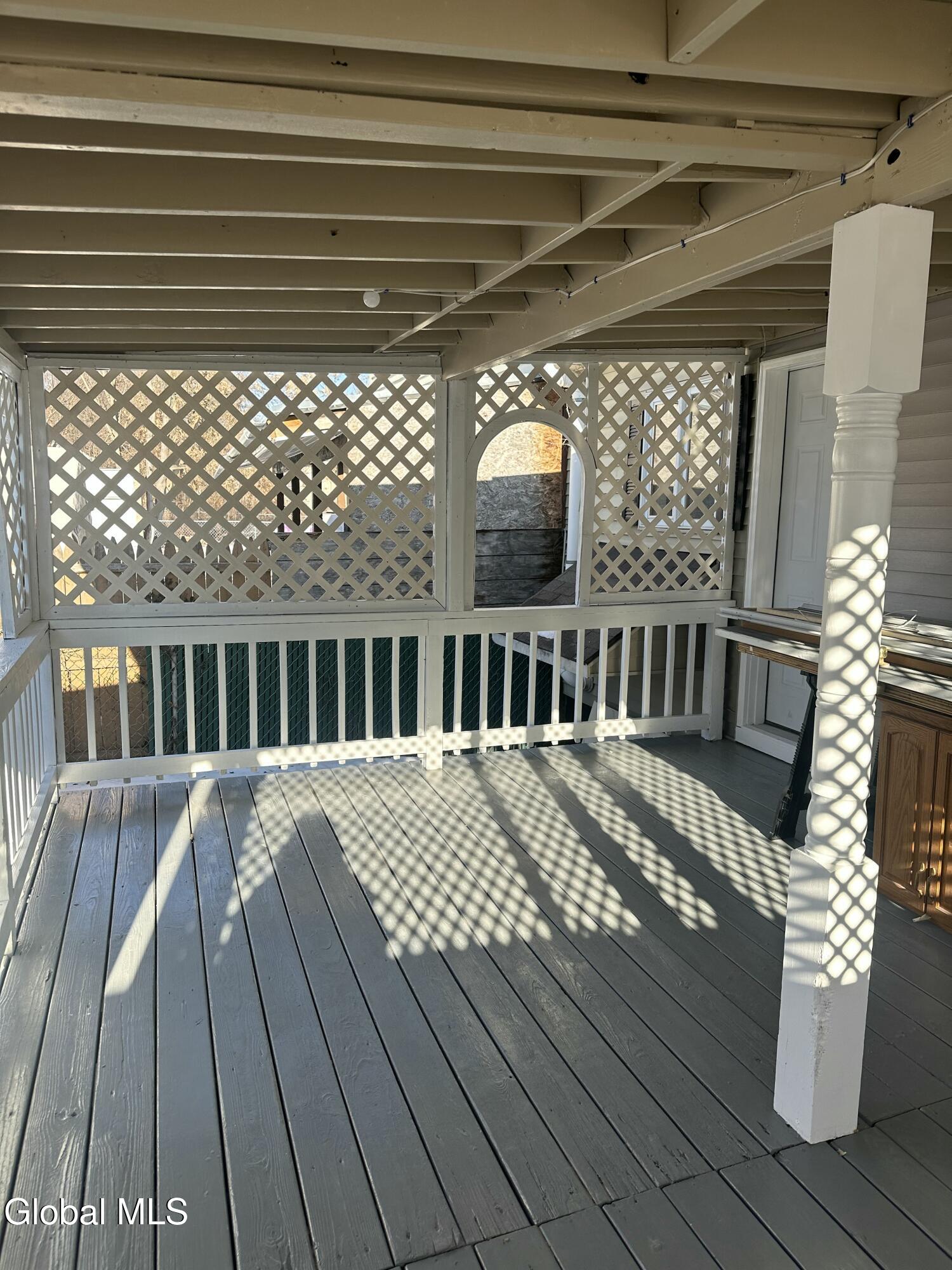 740 Hamilton Street Schenectady, NY 12307 - Photo 37 of 40 IMG_7381