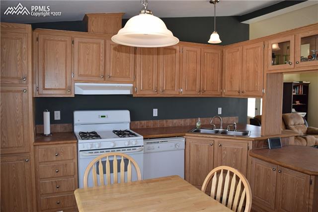 27590 Judge Orr Road Calhan, CO 80808 - Photo 9 of 12 Gallery Image 9
