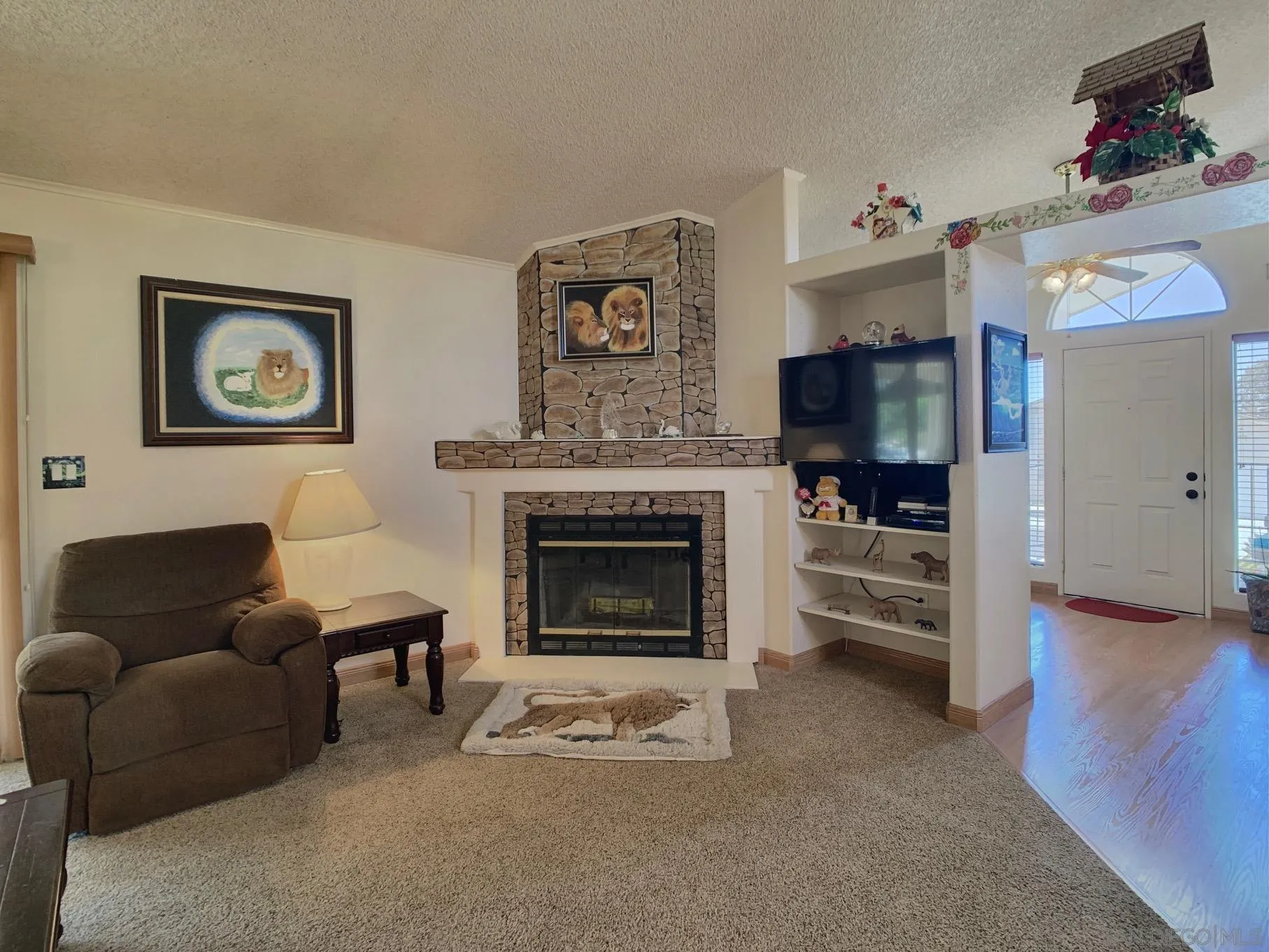 2541 Columbine Road Alpine, CA 91901 - Photo 7 of 44 a living room with furniture and a fireplace