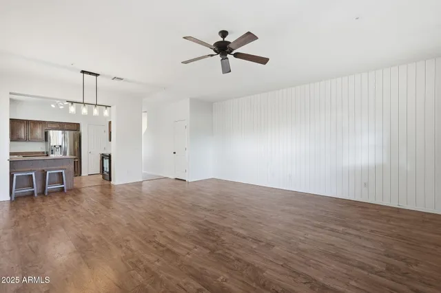 $2,300 | 525 North Miller Road, Unit 163, Scottsdale, AZ 85257