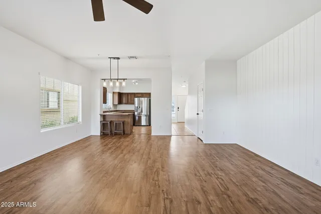 $2,300 | 525 North Miller Road, Unit 163, Scottsdale, AZ 85257