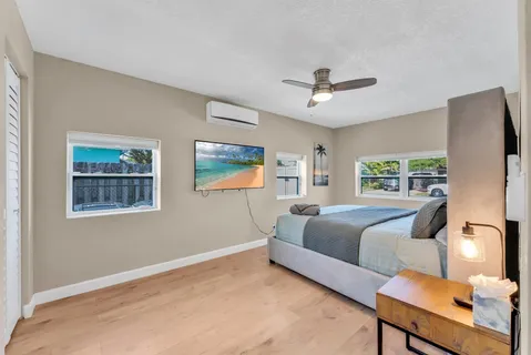 $1,200,000 | 190 Northeast 21st Street, Boca Raton, FL 33431